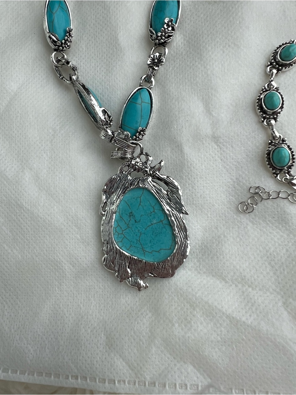Turquoise Stone Silver-Tone Necklace, Bracelet & Earrings Set - Picture 9 of 11